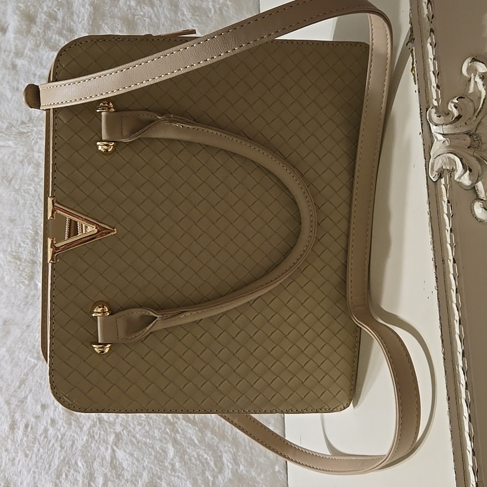 Purse - Picture 4 of 6